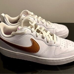 Nike Court Borough Low White Metallic Copper